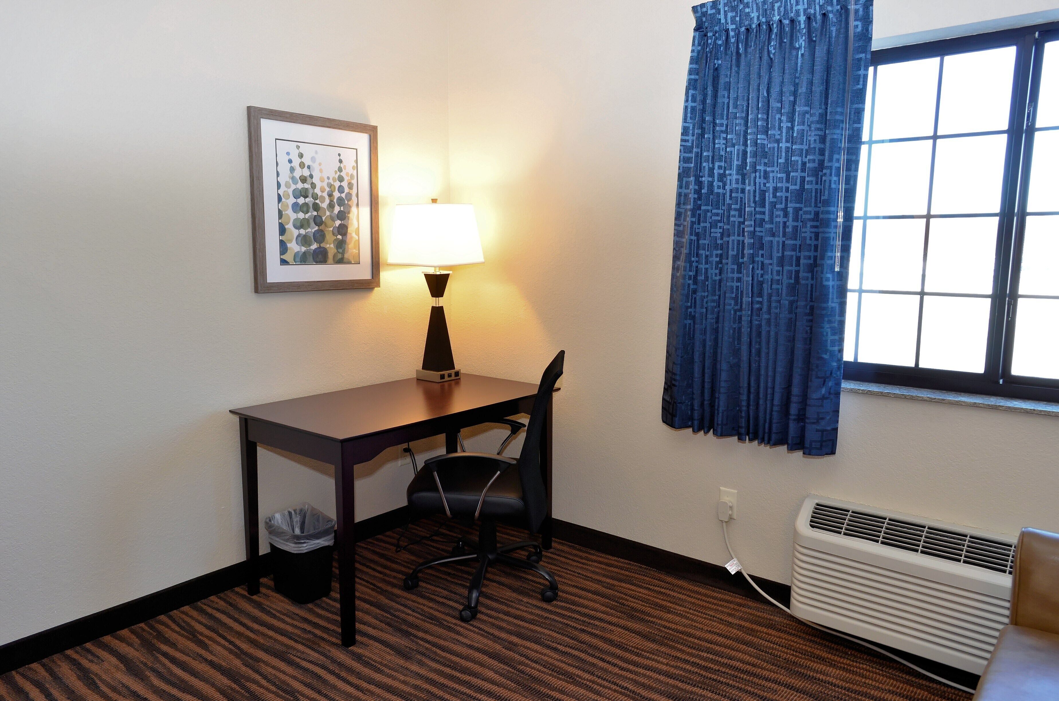 studio, 1 king bed with sofa bed, non smoking | premium bedding, desk, laptop workspace, iron/ironing board