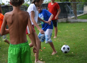Children’s play area – outdoor