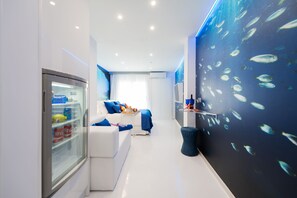 Double Room, Balcony (Lateral Sea View) | Living area - Wavia Hotel - Adults Only (Las Palmas de Gran Canaria)