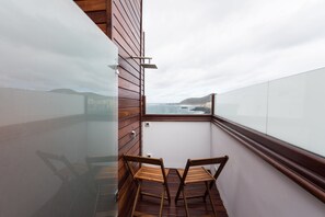 Suite superior, Terraza, vista al mar | Terraza o patio