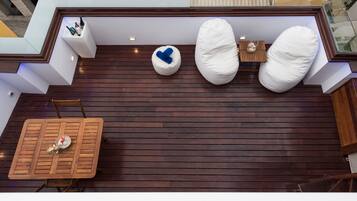 Suite Supérieure, terrasse, vue mer | Terrasse/Patio