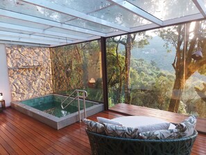 Premium Suite, Private Pool, Hill View | Private pool - Kuriuwa Hotel (Camanducaia)