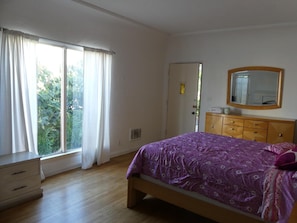 Standard-Doppelzimmer | Kostenloses WLAN, Bettwäsche