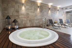 Hydrotherapie, Gesichtsbehandlungen, 2 Behandlungsräume