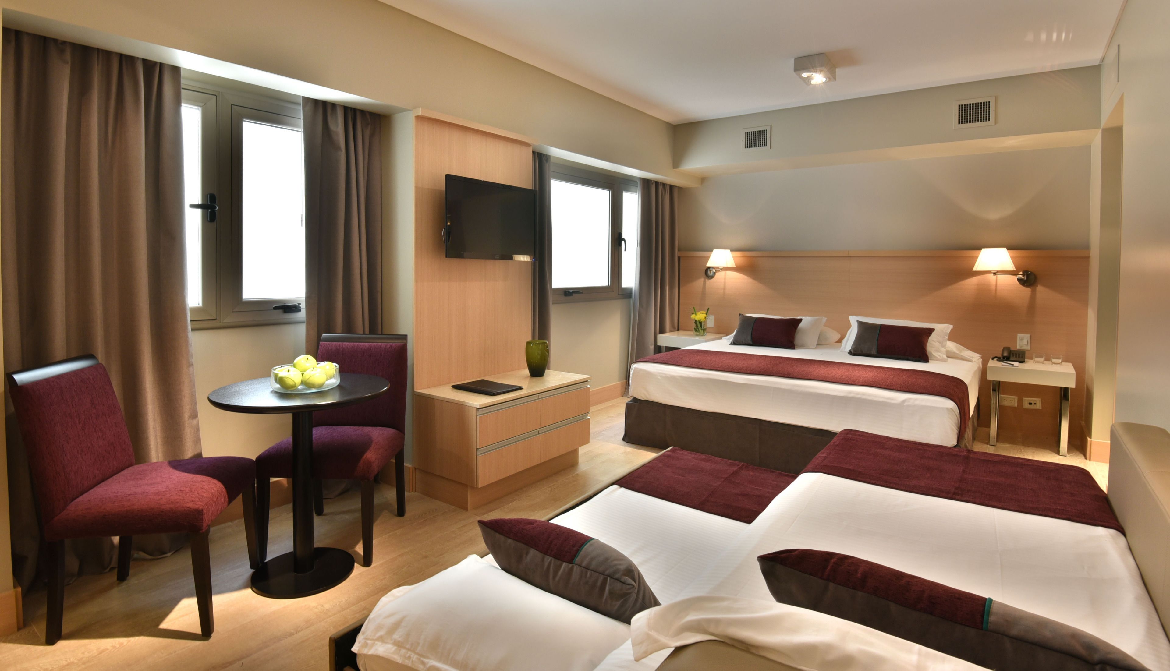 deluxe quadruple room | 1 bedroom, minibar, in-room safe, blackout curtains