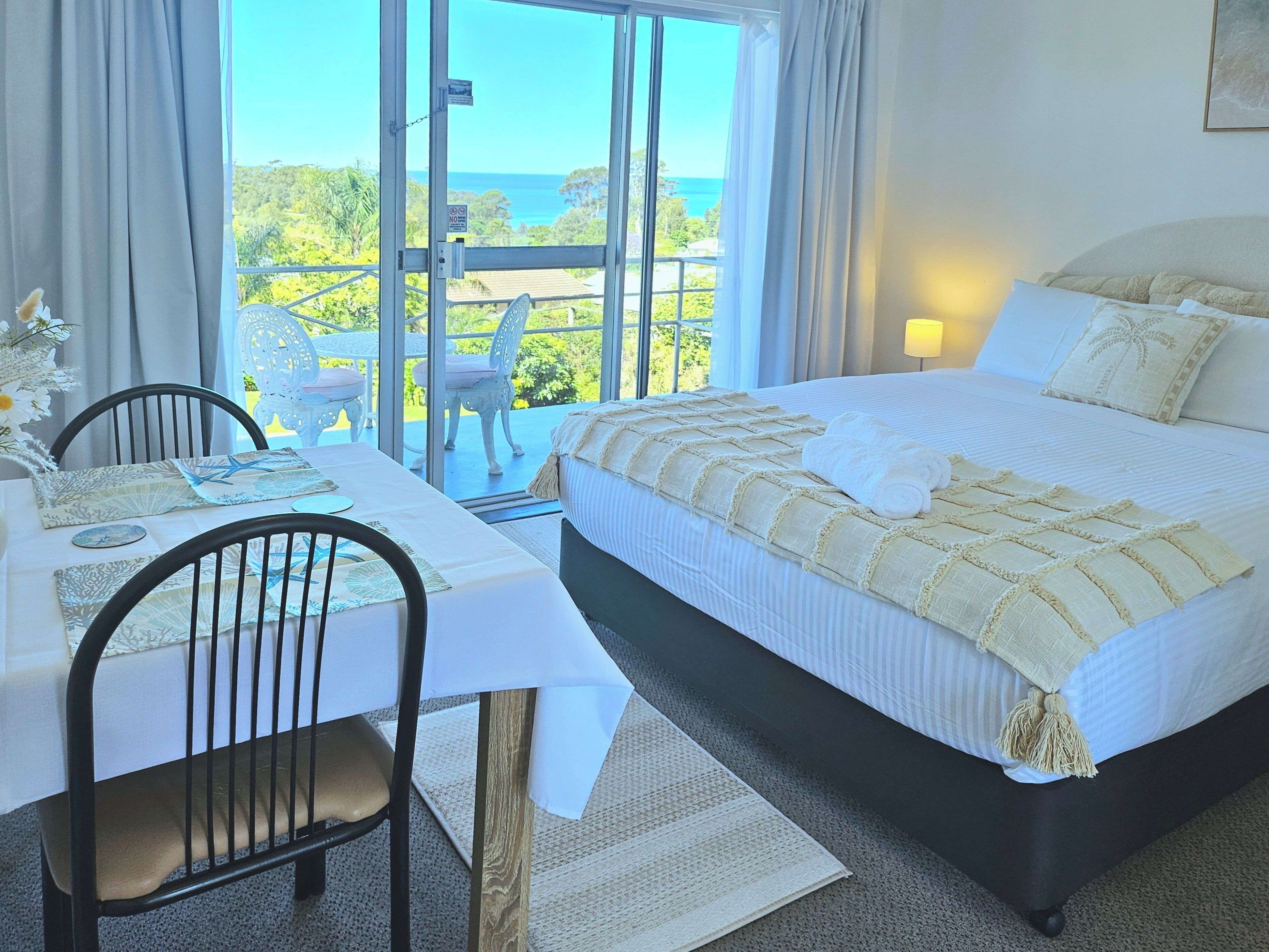 Ocean View - Queen Bed - No Stairs | Premium bedding, pillowtop beds, laptop workspace, blackout drapes