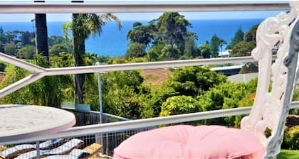 Mollymook Ocean View Motel Reward Long Stays - Over 18's Only
