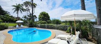 Mollymook Ocean View Motel Reward Long Stays - Over 18's Only