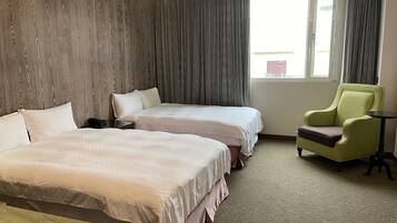 Premium bedding, down duvets, minibar, desk