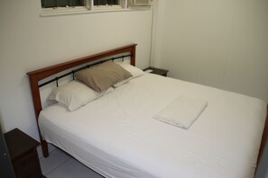 Deluxe Double Room, 1 Queen Bed, Accessible, Private Bathroom