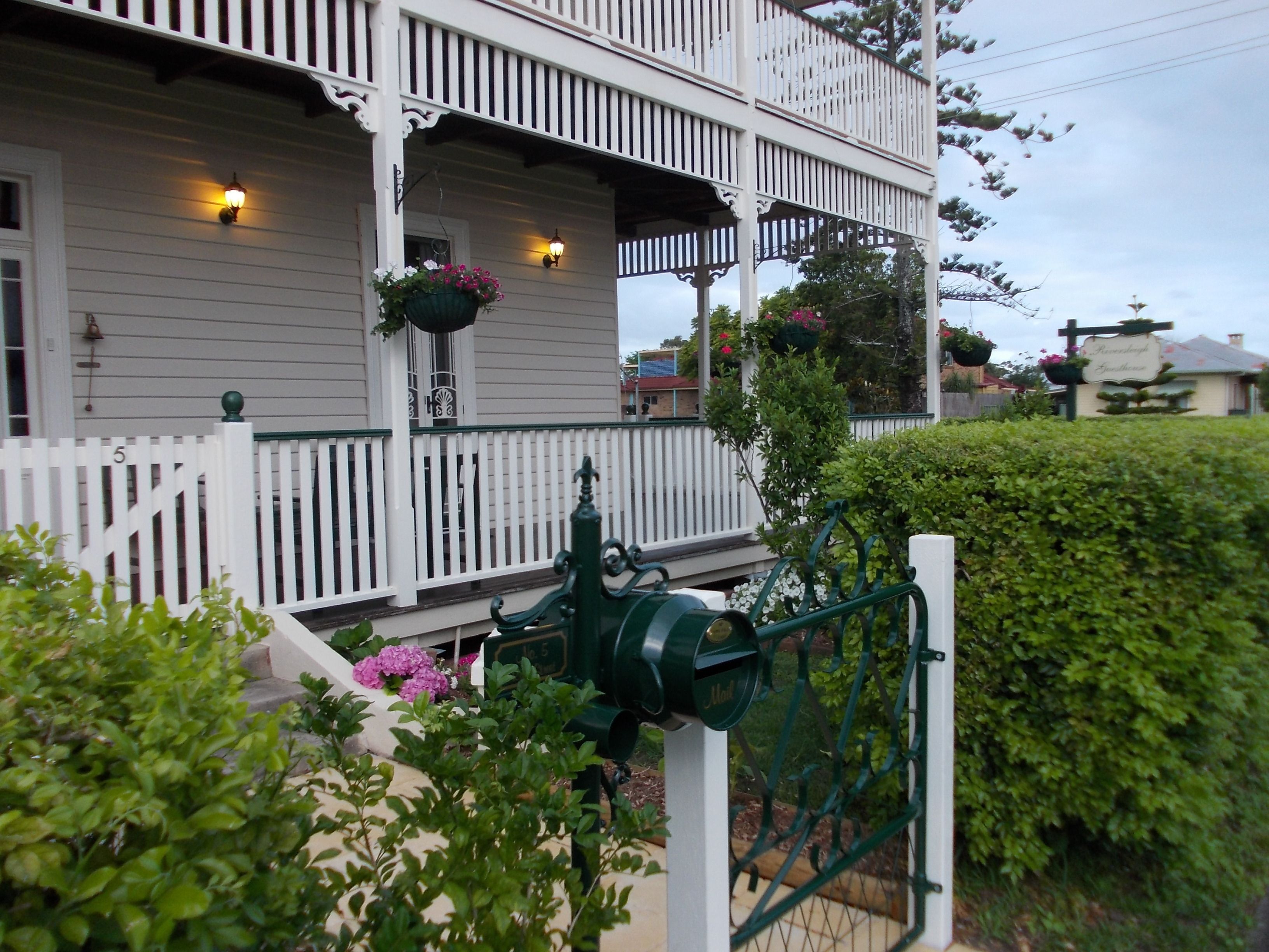 Bagian depan properti