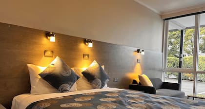 Colac Central Hotel Motel