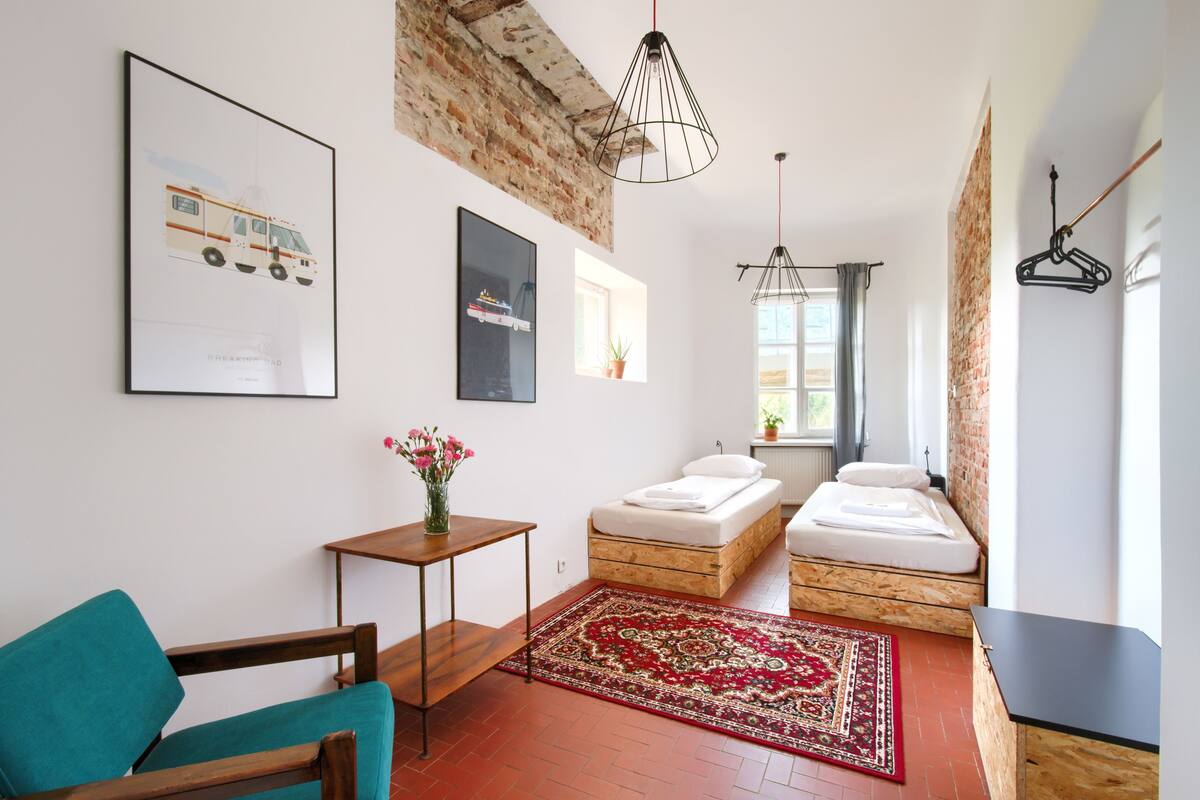 Double or Twin Room, Shared Bathroom (Ceglany) | Premium bedding, in-room safe, iron/ironing board