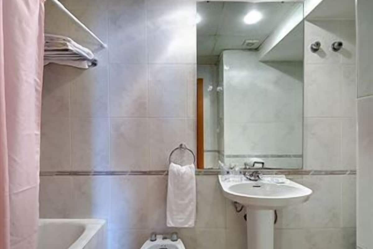 Free toiletries, hair dryer, towels