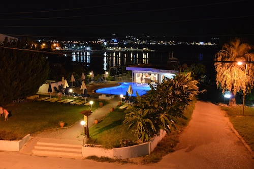 Elpida Beach Studios