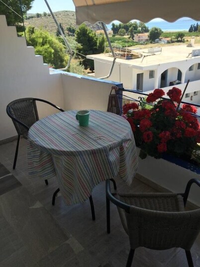 Alexandros Apartments