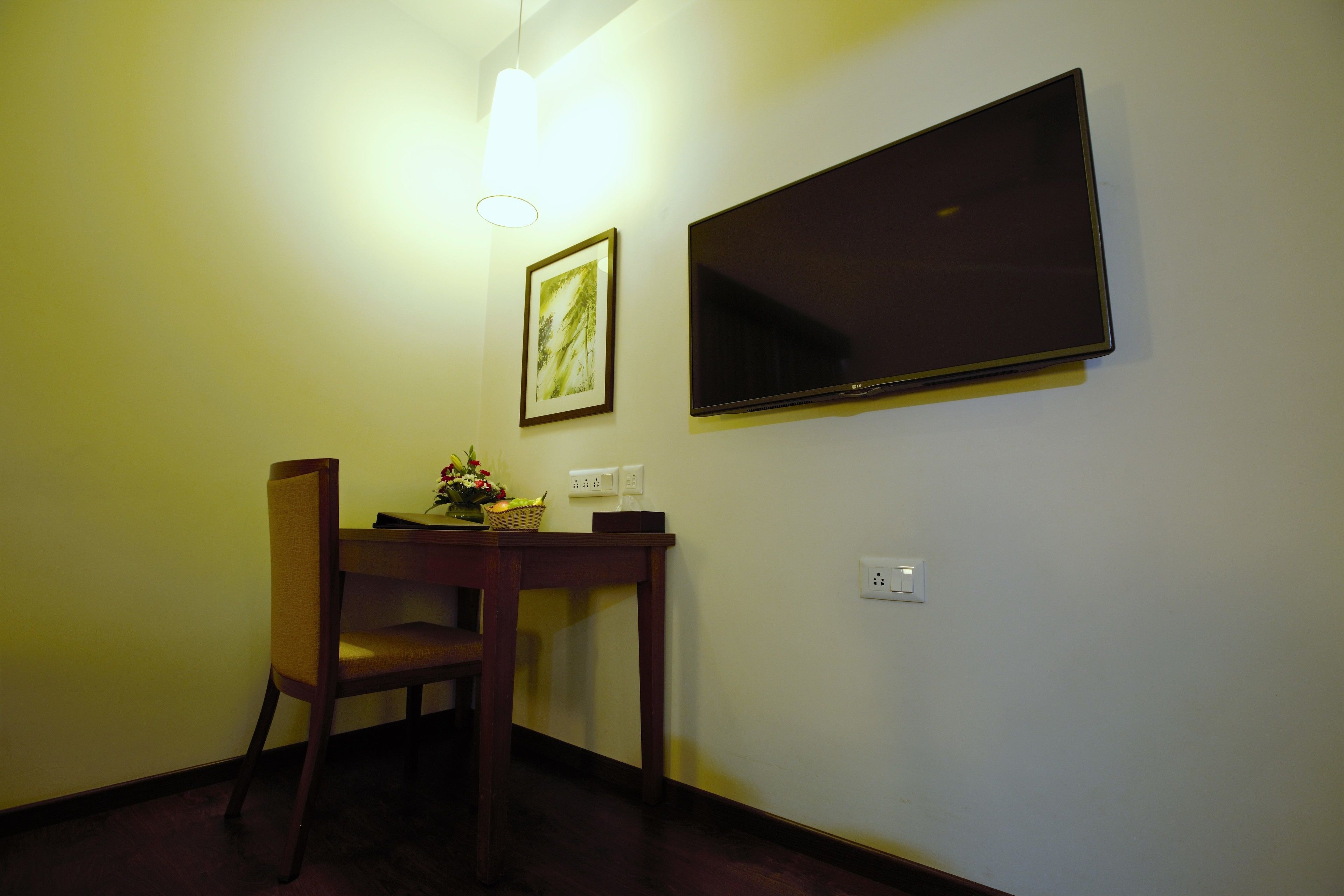 comfort room | living area | lcd tv