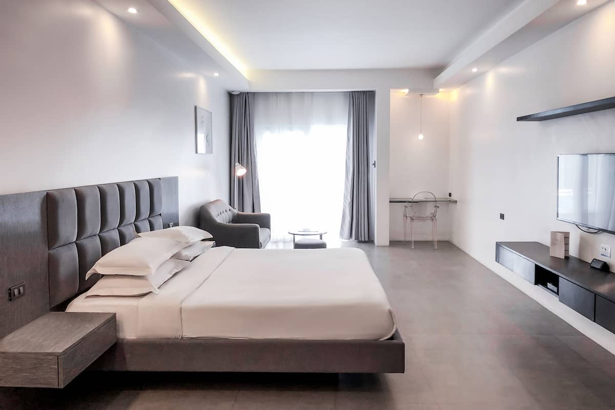 Studio Suite | 1 bilik tidur, peralatan tempat tidur premium, bar mini