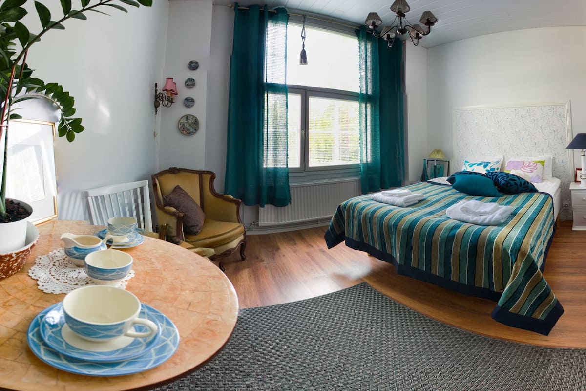 Estudio básico | Ropa de cama de alta calidad y decoración individual
