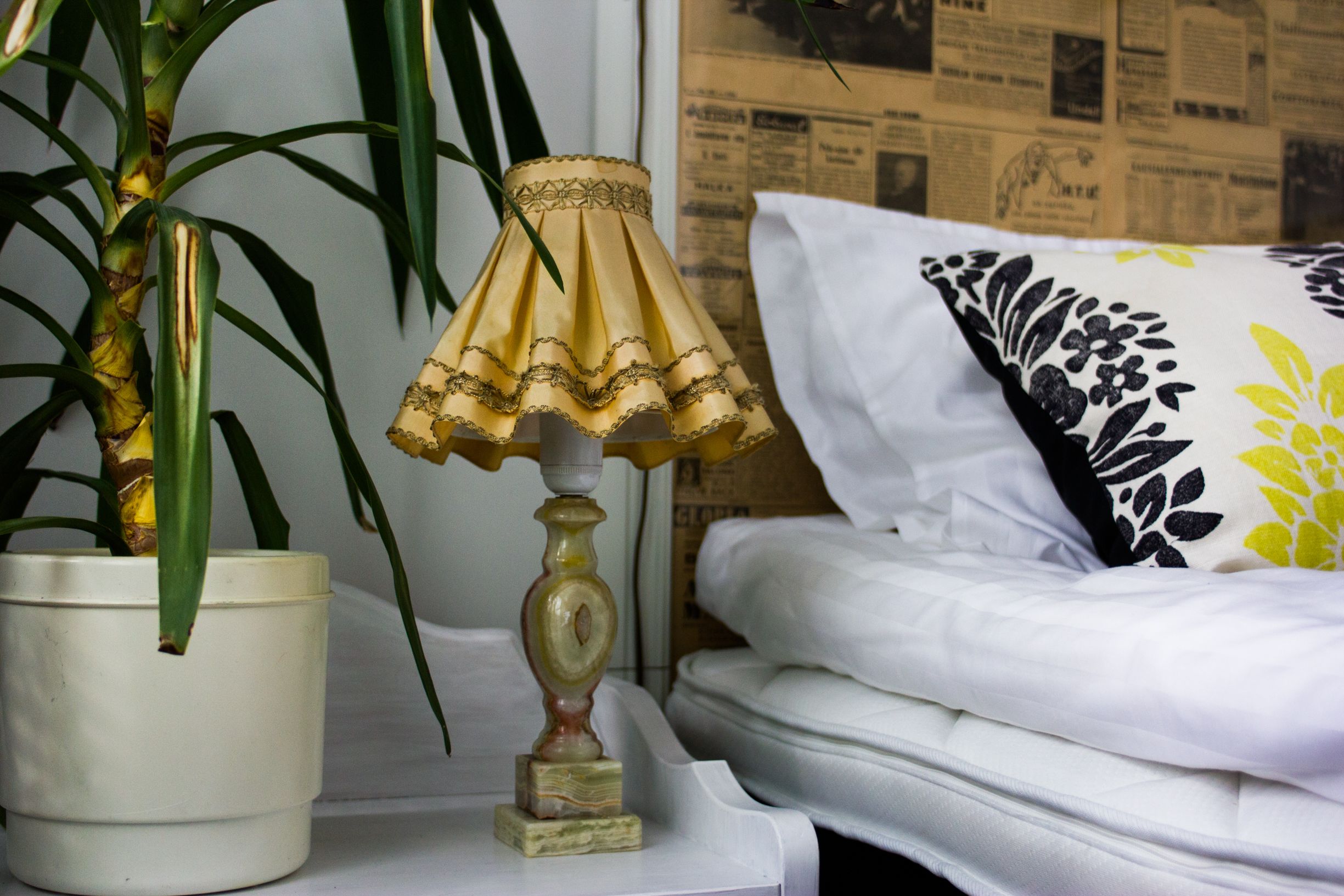 design studio | premium bedding, individually decorated, individually furnished, desk