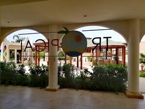 Terrace/patio - Aparthotel Tropical (Sal)