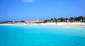 Beach nearby, white sand - Aparthotel Tropical (Sal)