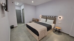 Double or Twin Room | Iron/ironing board, free WiFi, bed sheets - Wilde Rose Hotel (Corfu)