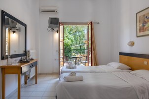 熨斗/熨板、免费 WiFi、床单