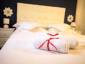 Iron/ironing board, free WiFi, bed sheets - Harmonie Tropicale (Bouillante)