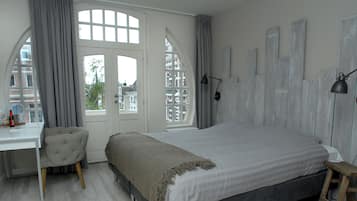 Desk, laptop workspace, soundproofing, iron/ironing board