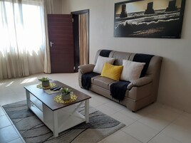 Family Room | Living area | Flat-screen TV, stereo