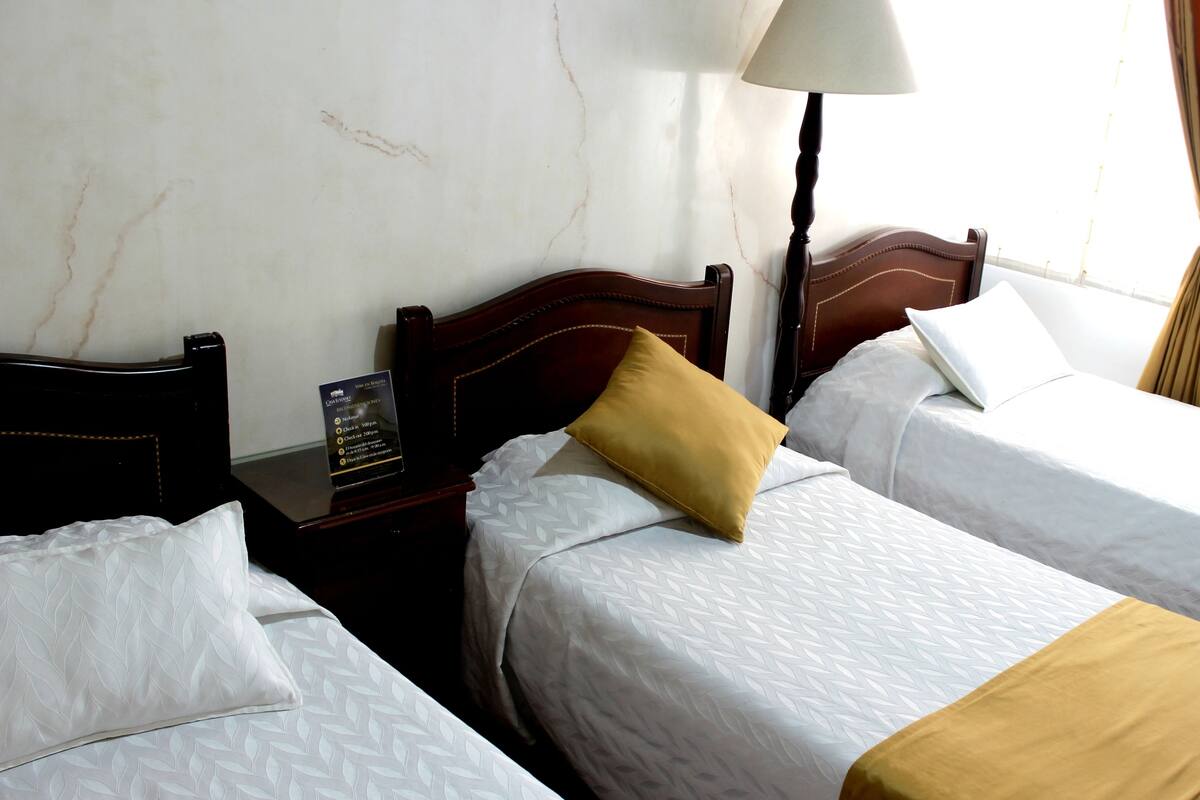 Literie de qualité supérieure, coffres-forts dans les chambres