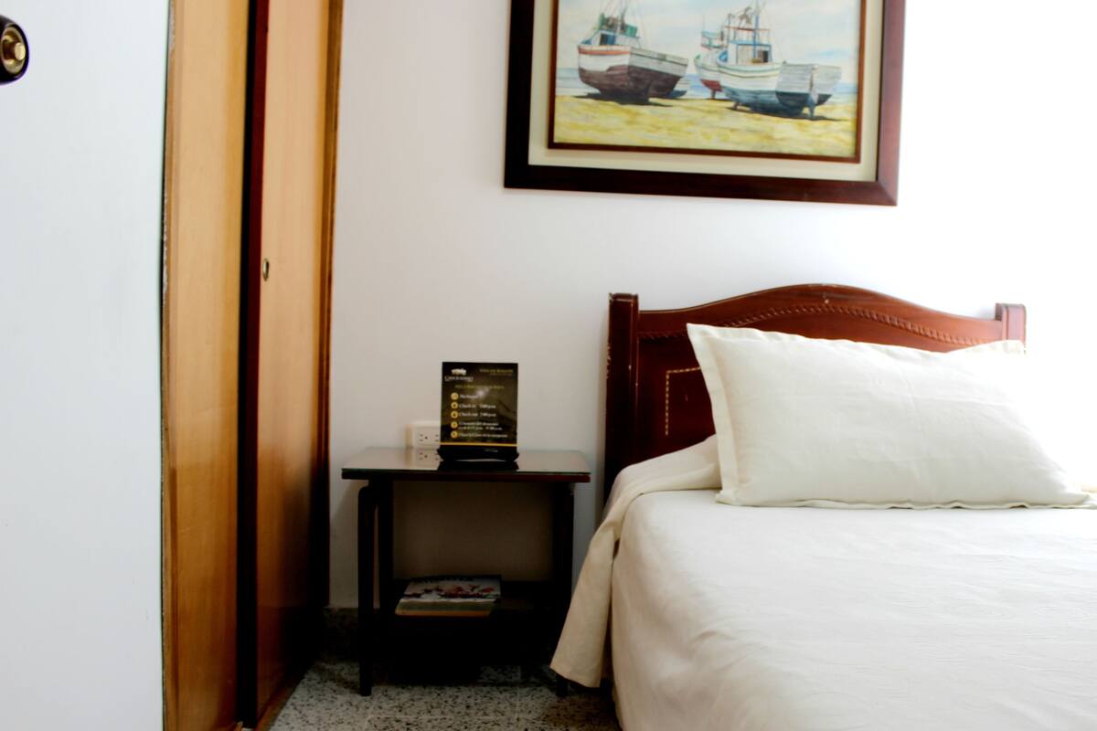 Literie de qualité supérieure, coffres-forts dans les chambres