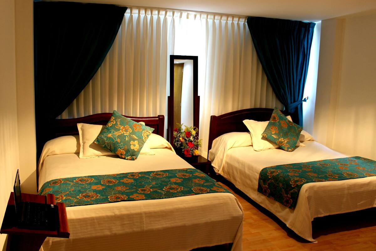 Literie de qualité supérieure, coffres-forts dans les chambres