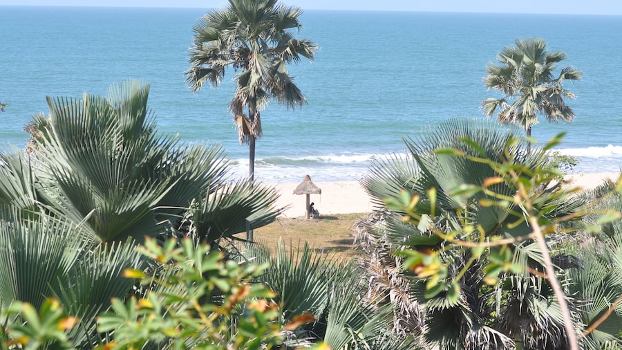 Leo's Beach Hotel & Restaurant - Adults Only