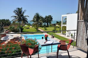 Quarto casal, vista para o mar | Sacada
