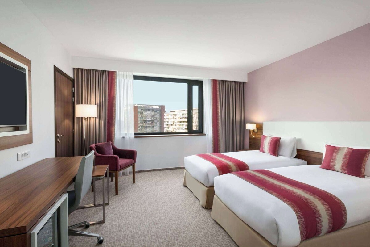 Premium bedding, Select Comfort beds, minibar, in-room safe