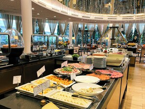 Breakfast buffet - Ramada Plaza by Wyndham Craiova (Craiova)