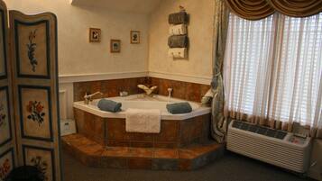 Standard Double Room, Ensuite (Washington Suite)