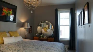 Chambre Standard, 1 grand lit, non-fumeurs | Literie de qualité supérieure, décoration personnalisée