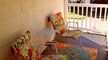 Suíte luxo, vários quartos, para não fumantes, geladeira e micro-ondas | Sacada