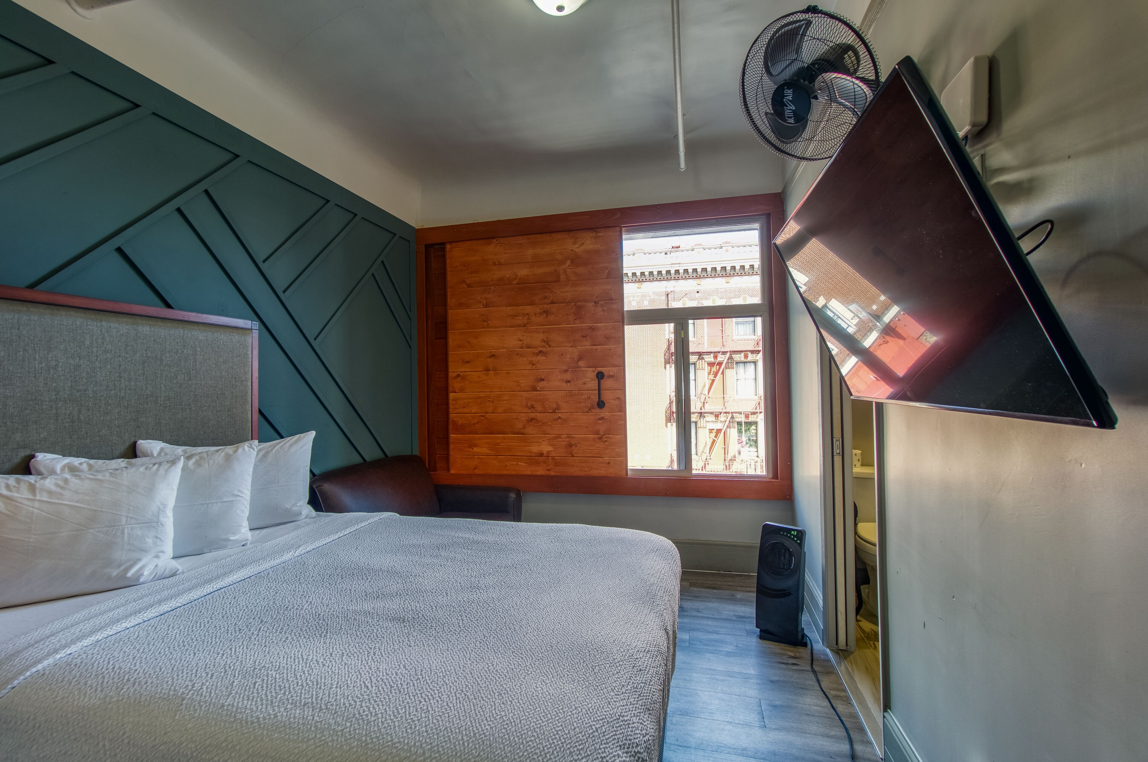 Photo - Ram's Hotel