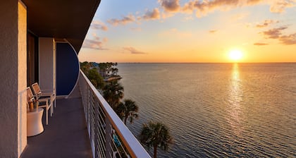 The Godfrey Hotel & Cabanas Tampa