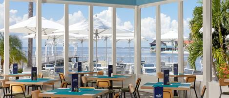 Lunch, dinner served; American cuisine, sea views