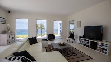 50-Zoll-Flachbildfernseher mit Digitalempfang, Fernseher, DVD-Player