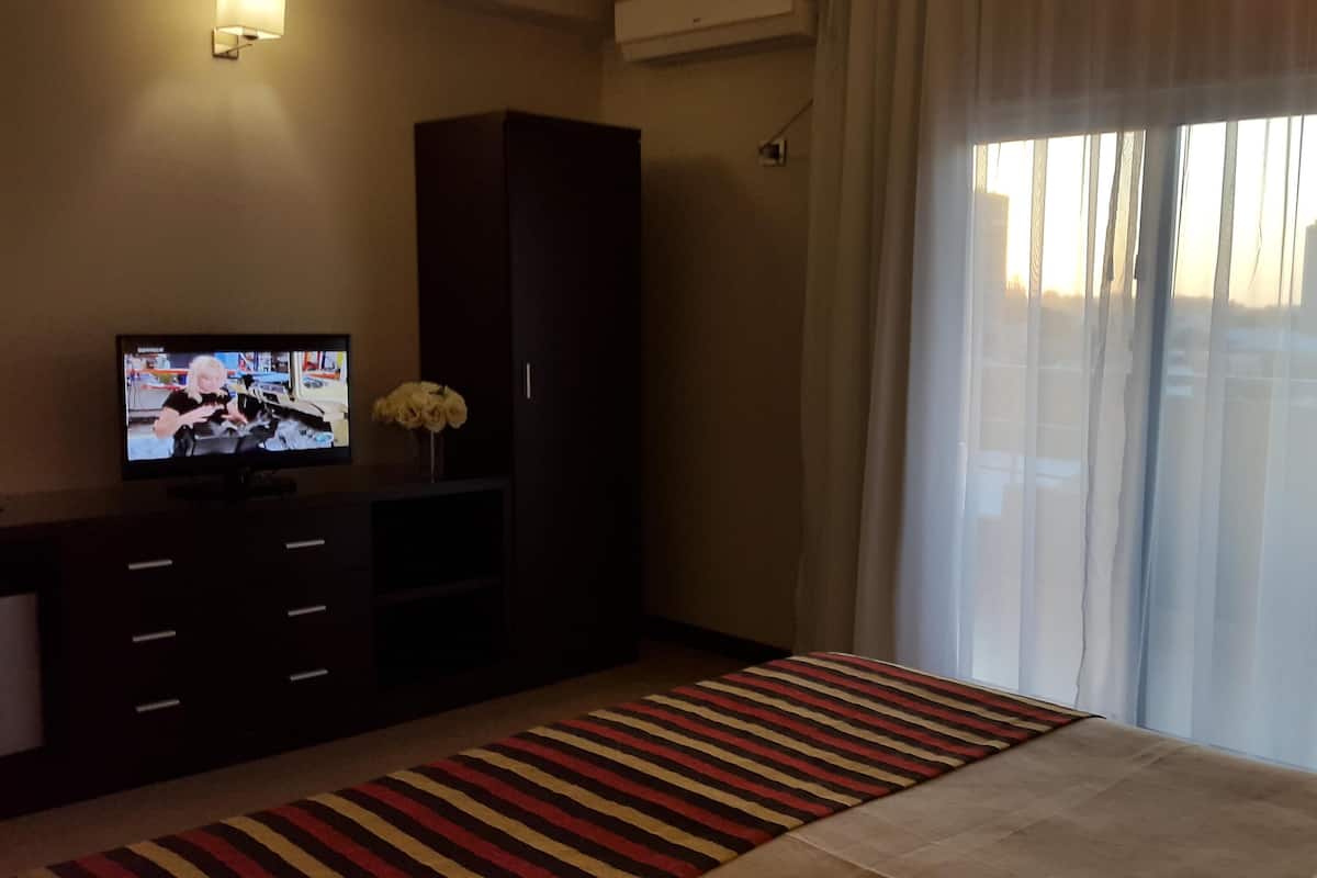 Minibar, in-room safe, desk, free cots/infant beds