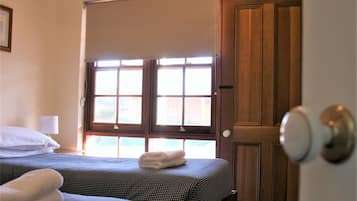 2 bedrooms, soundproofing, iron/ironing board, bed sheets