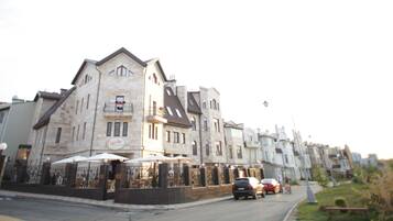 Majoituspaikan julkisivu