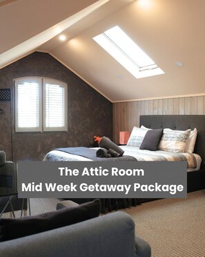 The Attic Room | Individually decorated, individually furnished, iron/ironing board - Oakdene Vineyards Guesthouse (Wallington)