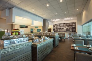 Daily buffet breakfast (USD 15 per person)
